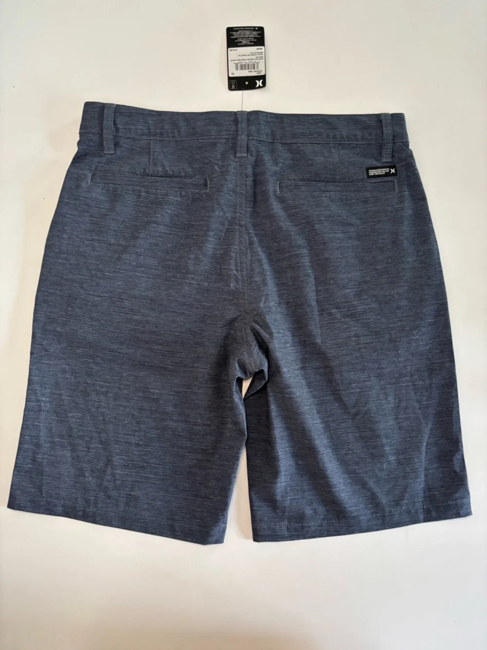 Hurley men essential